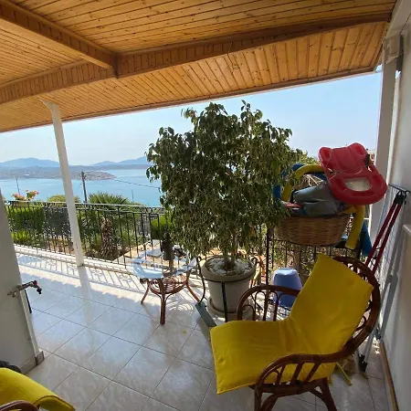 Siga Siga Apartment Megara Exterior photo